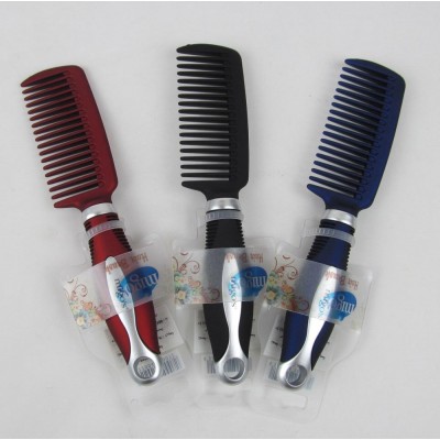 Fashion plastic hair brush