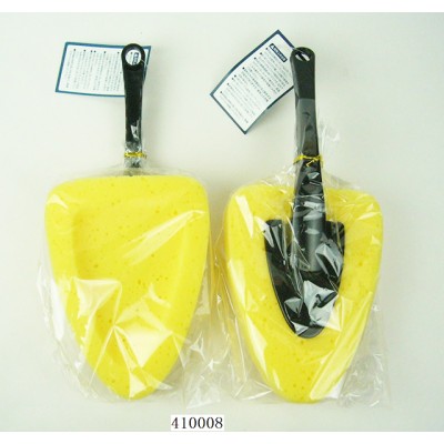 Car wash sponge brush with plastic handle